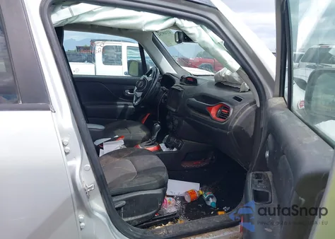 2021 Jeep Renegade Trailhawk 4X4 from USA, damaged, VIN ZACNJDC17MPM95762